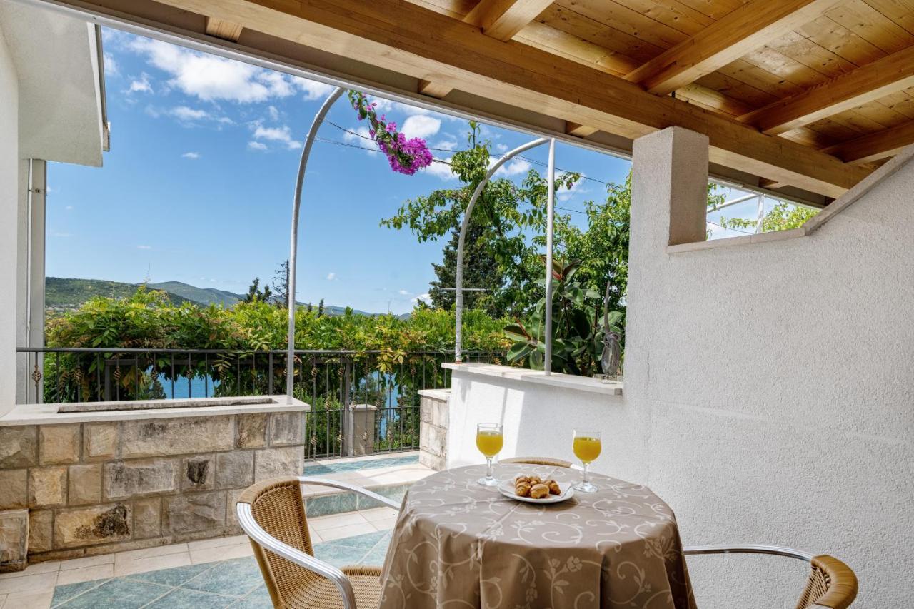 Apartments Tamaris Neum Exterior photo
